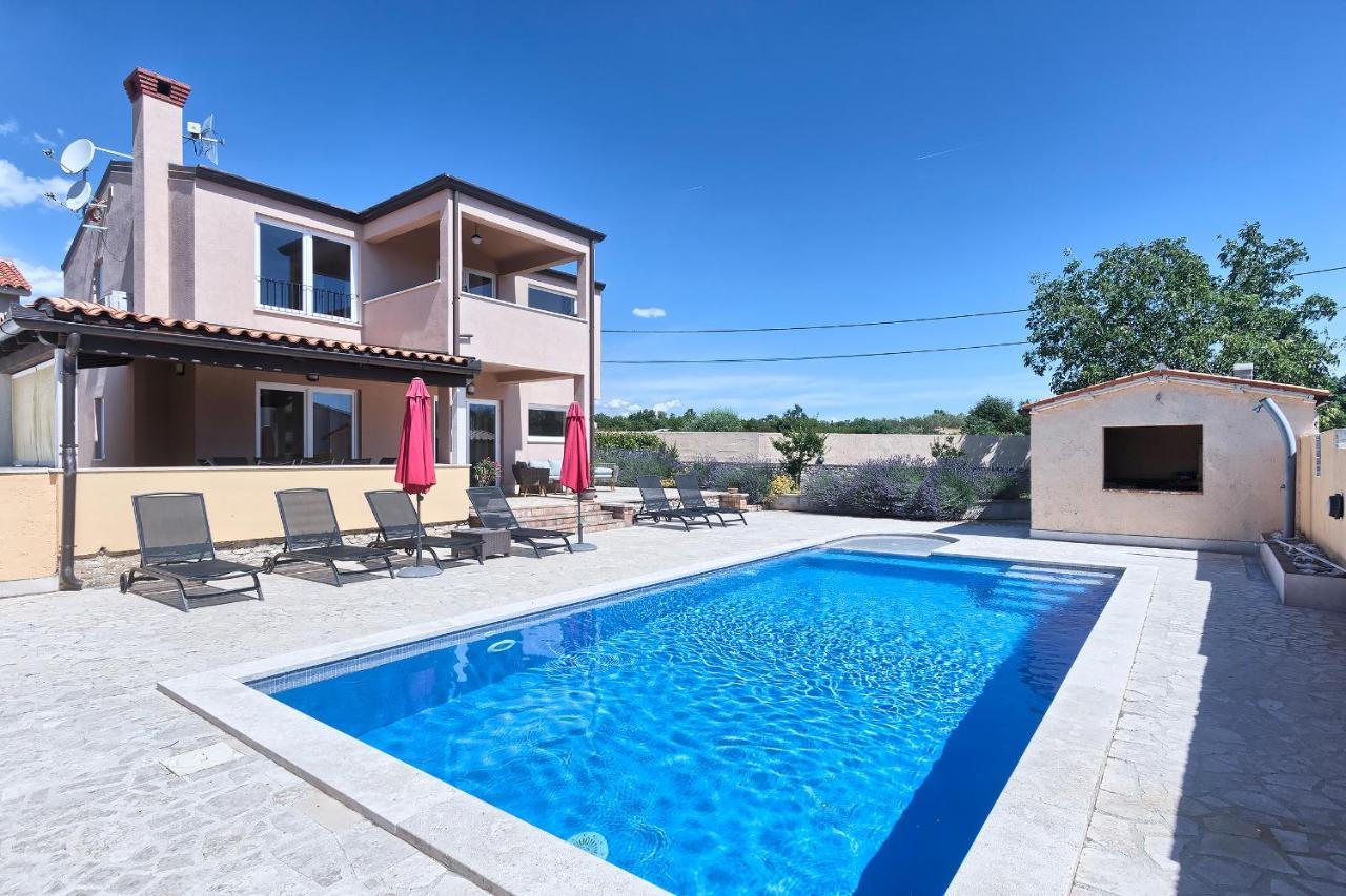 Villa Pascal Krnica Kültér fotó